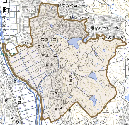 大字宮津とその周辺の地図。町の範囲を重ねている