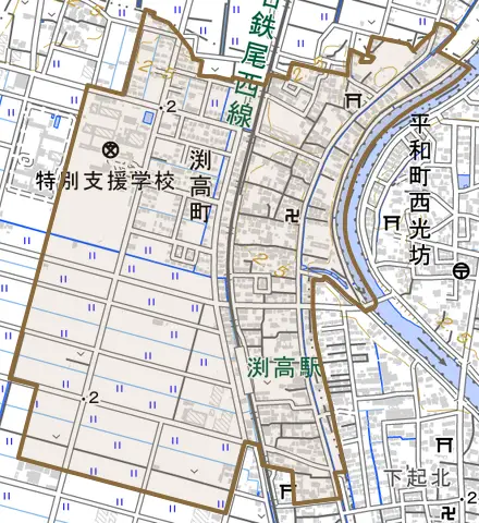 渕高町とその周辺の地図。町の範囲を重ねている