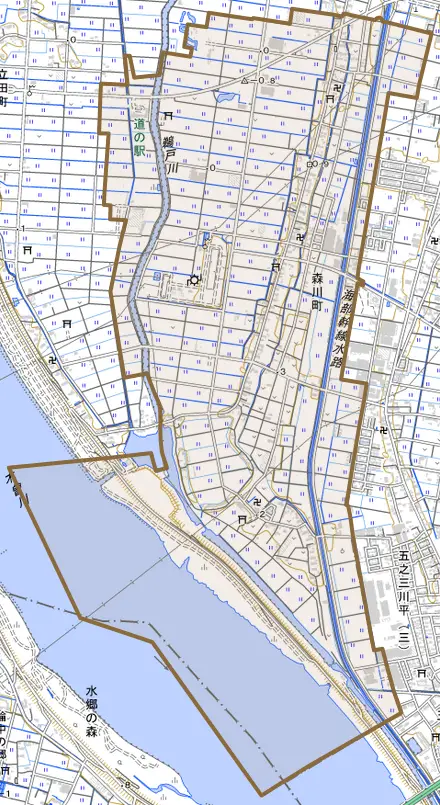 森川町とその周辺の地図。町の範囲を重ねている