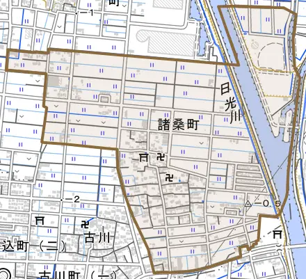 諸桑町とその周辺の地図。町の範囲を重ねている