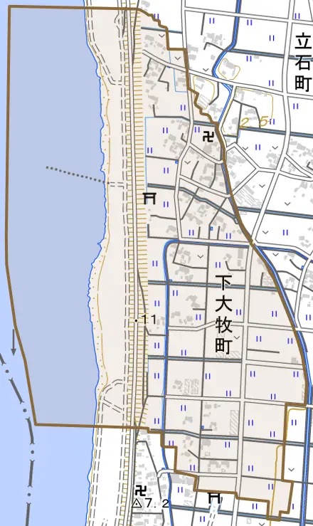 下大牧町とその周辺の地図。町の範囲を重ねている