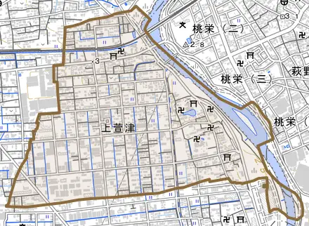 上萱津とその周辺の地図。町の範囲を重ねている