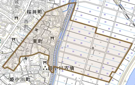 東町とその周辺の地図。町の範囲を重ねている