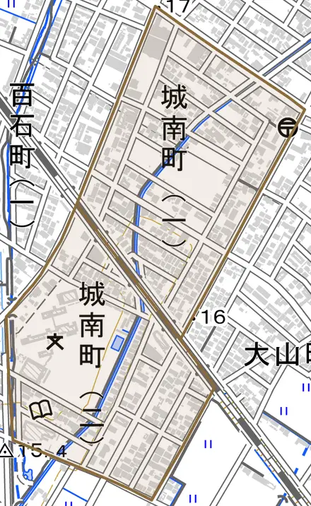 城南町とその周辺の地図。町の範囲を重ねている