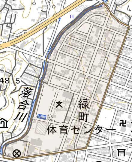 緑町とその周辺の地図。町の範囲を重ねている