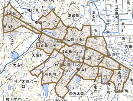 板山町とその周辺の地図。町の範囲を重ねている