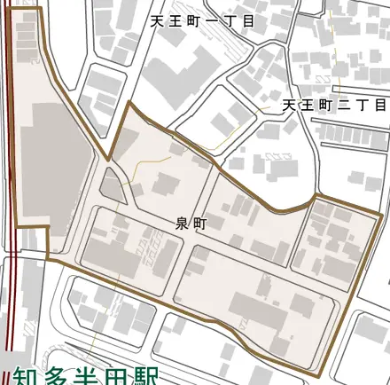 泉町とその周辺の地図。町の範囲を重ねている