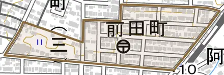 前田町とその周辺の地図。町の範囲を重ねている