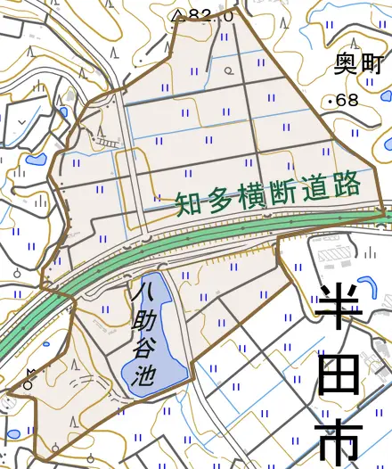 三ツ池町とその周辺の地図。町の範囲を重ねている
