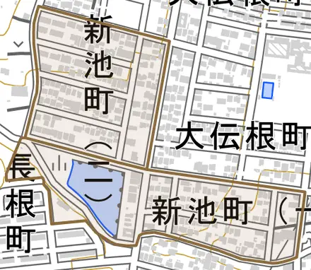 新池町とその周辺の地図。町の範囲を重ねている