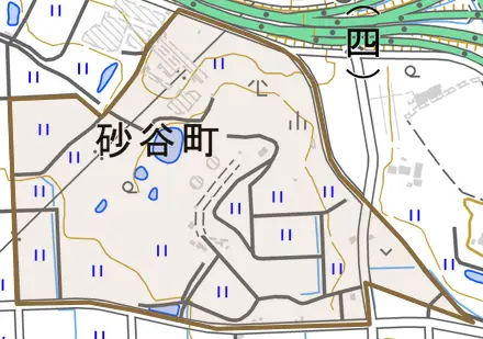 砂谷町とその周辺の地図。町の範囲を重ねている