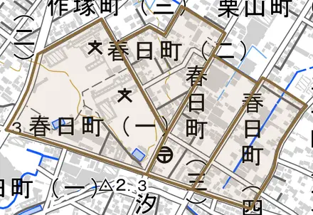 春日町とその周辺の地図。町の範囲を重ねている