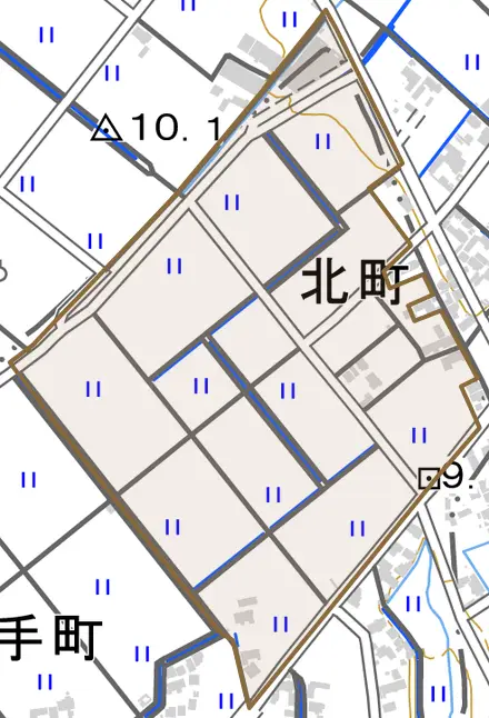 北町とその周辺の地図。町の範囲を重ねている