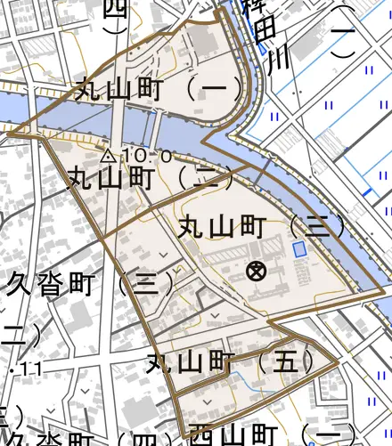 丸山町とその周辺の地図。町の範囲を重ねている