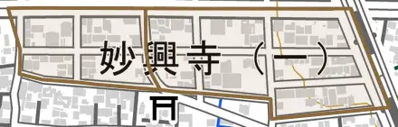 妙興寺とその周辺の地図。町の範囲を重ねている