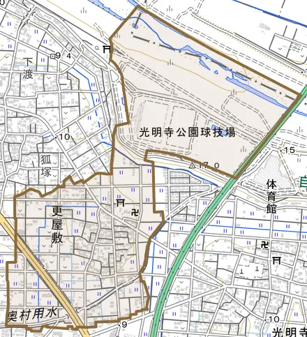 更屋敷とその周辺の地図。町の範囲を重ねている