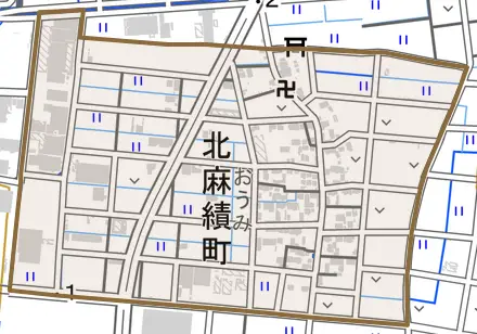 北麻績町とその周辺の地図。町の範囲を重ねている