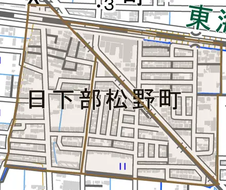 日下部松野町とその周辺の地図。町の範囲を重ねている