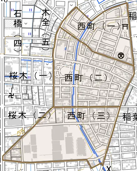西町とその周辺の地図。町の範囲を重ねている