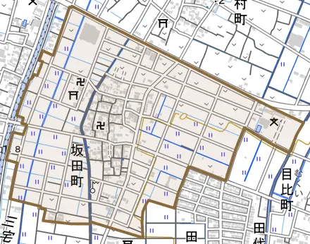 坂田町とその周辺の地図。町の範囲を重ねている