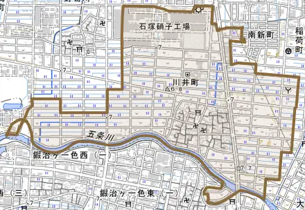 川井町とその周辺の地図。町の範囲を重ねている