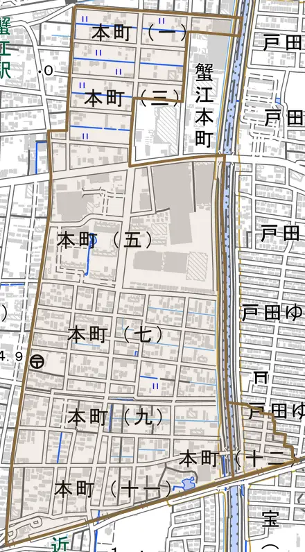 本町とその周辺の地図。町の範囲を重ねている