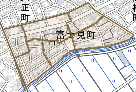 富士見町とその周辺の地図。町の範囲を重ねている