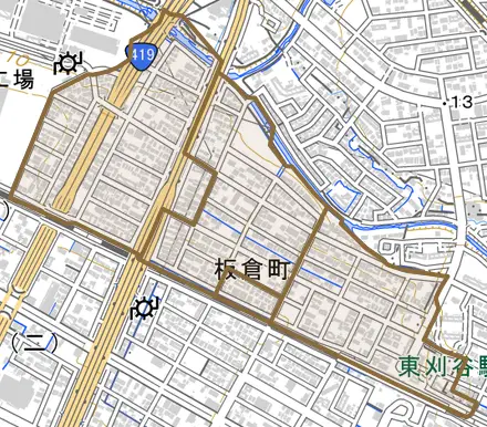 板倉町とその周辺の地図。町の範囲を重ねている