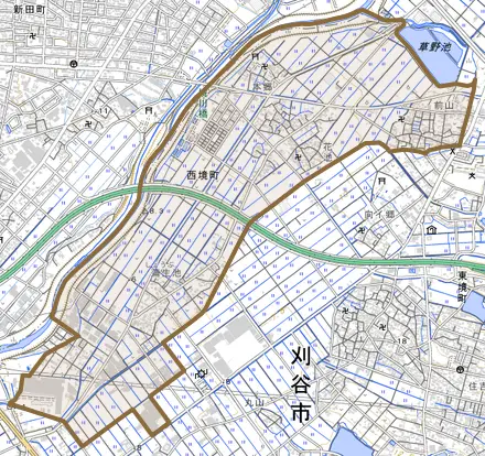 西境町とその周辺の地図。町の範囲を重ねている