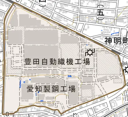 豊田町とその周辺の地図。町の範囲を重ねている