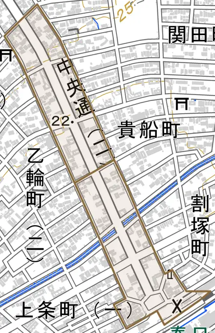 中央通とその周辺の地図。町の範囲を重ねている