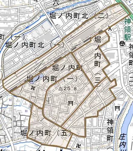 堀ノ内町とその周辺の地図。町の範囲を重ねている