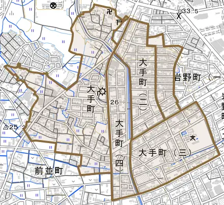 大手町とその周辺の地図。町の範囲を重ねている