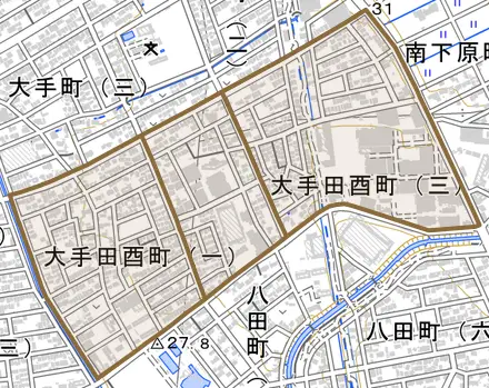大手田酉町とその周辺の地図。町の範囲を重ねている