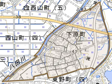 下原町とその周辺の地図。町の範囲を重ねている