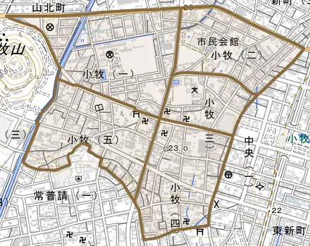 小牧とその周辺の地図。町の範囲を重ねている