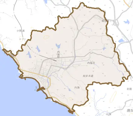 大字内海とその周辺の地図。町の範囲を重ねている
