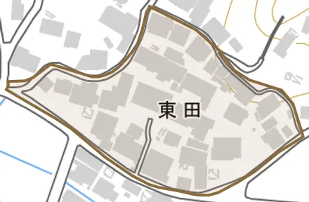 東田とその周辺の地図。町の範囲を重ねている