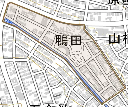 鴨田とその周辺の地図。町の範囲を重ねている