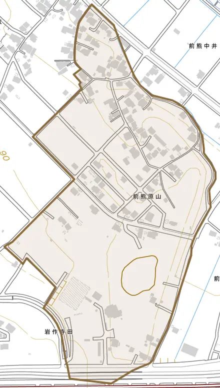 前熊原山とその周辺の地図。町の範囲を重ねている
