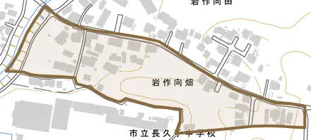 岩作向畑とその周辺の地図。町の範囲を重ねている