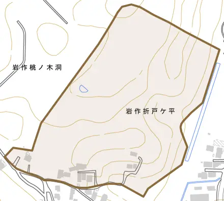 岩作折戸ケ平とその周辺の地図。町の範囲を重ねている