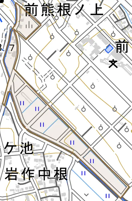 岩作下堀越とその周辺の地図。町の範囲を重ねている