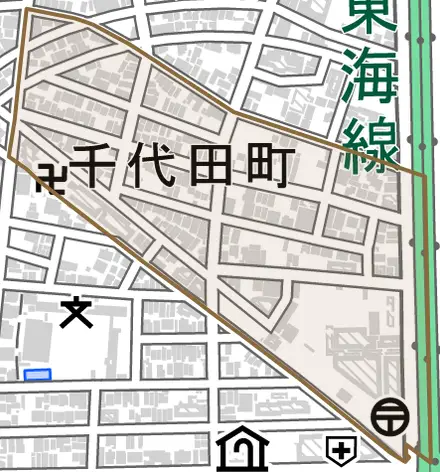 千代田町とその周辺の地図。町の範囲を重ねている