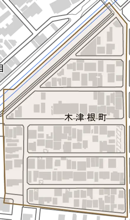 木津根町とその周辺の地図。町の範囲を重ねている