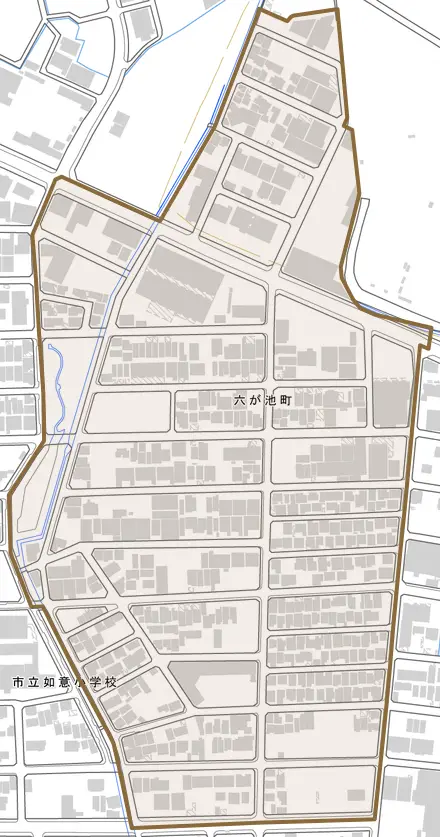 六が池町とその周辺の地図。町の範囲を重ねている