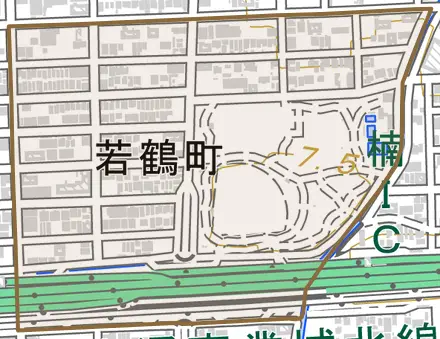 若鶴町とその周辺の地図。町の範囲を重ねている