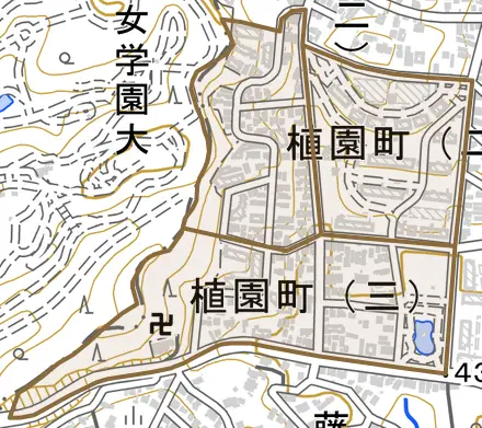 植園町とその周辺の地図。町の範囲を重ねている