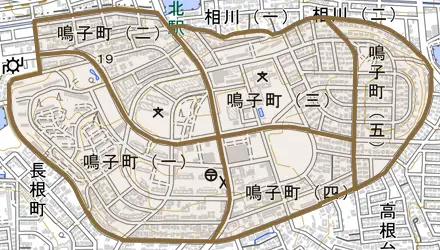 鳴子町とその周辺の地図。町の範囲を重ねている