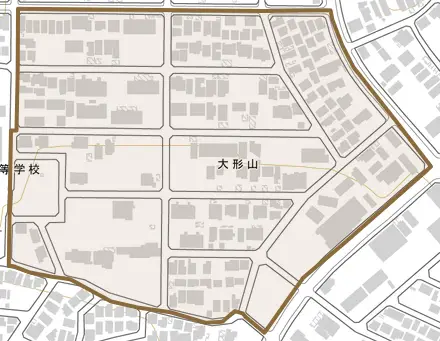 大形山とその周辺の地図。町の範囲を重ねている